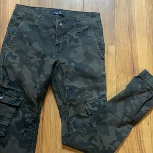 Army Print pants
